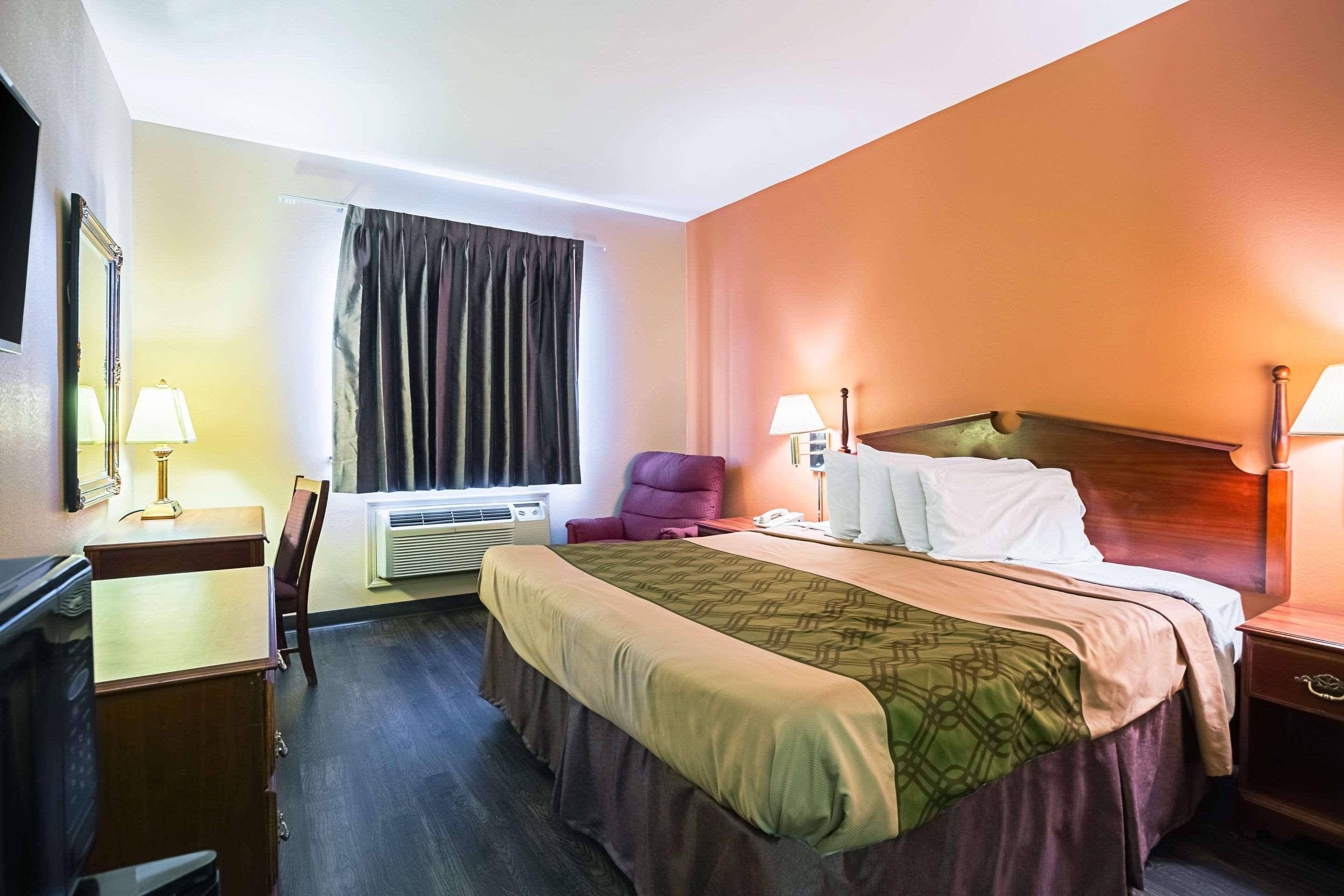 Econo Lodge Inn & Suites Ripley Buitenkant foto