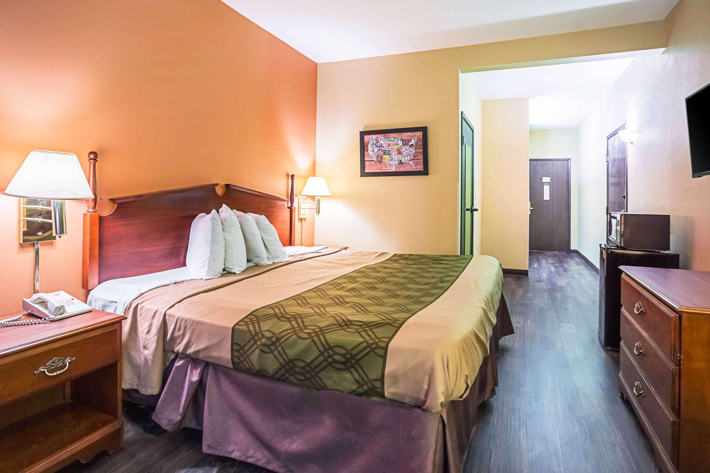 Econo Lodge Inn & Suites Ripley Buitenkant foto