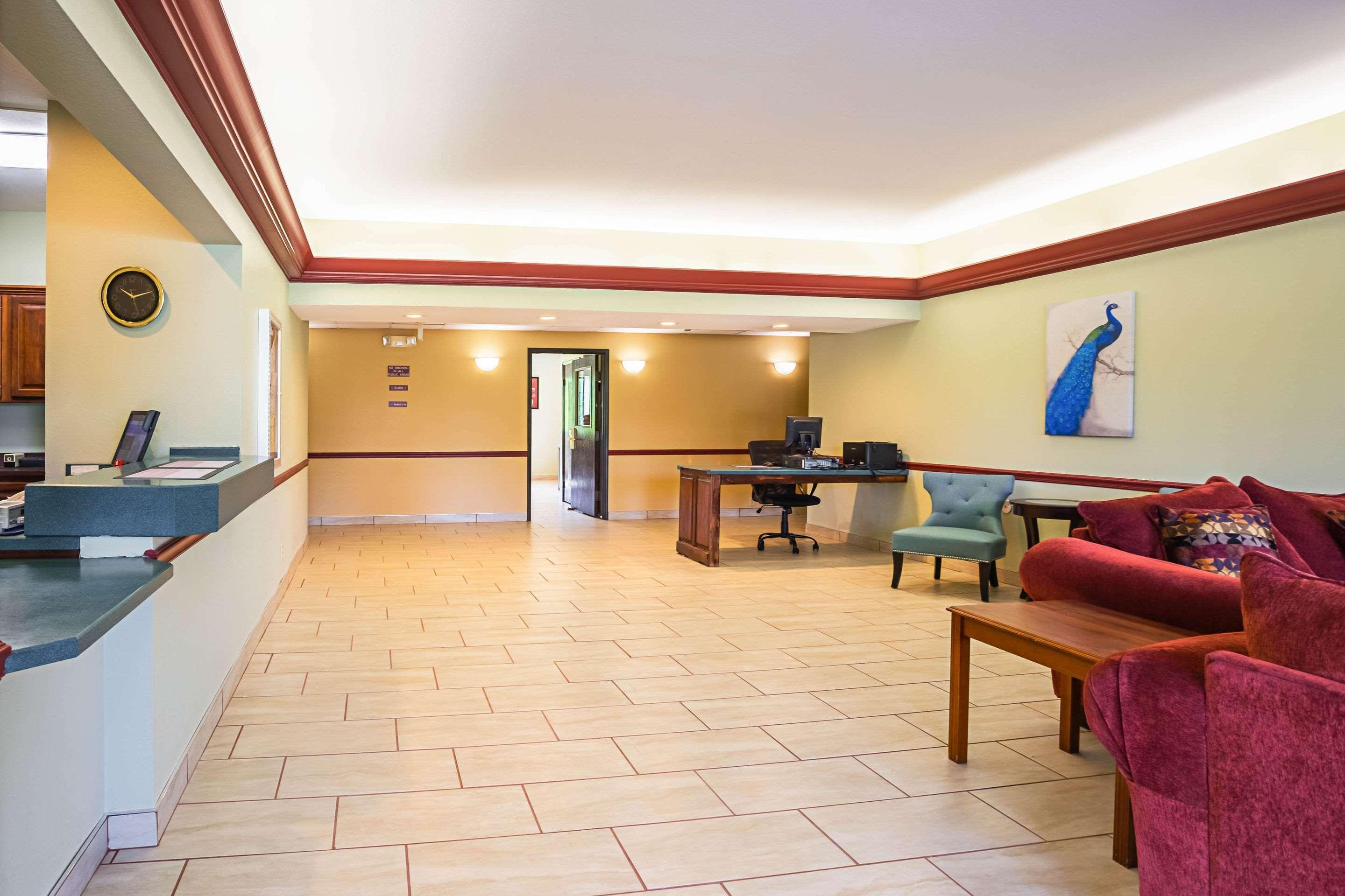 Econo Lodge Inn & Suites Ripley Buitenkant foto
