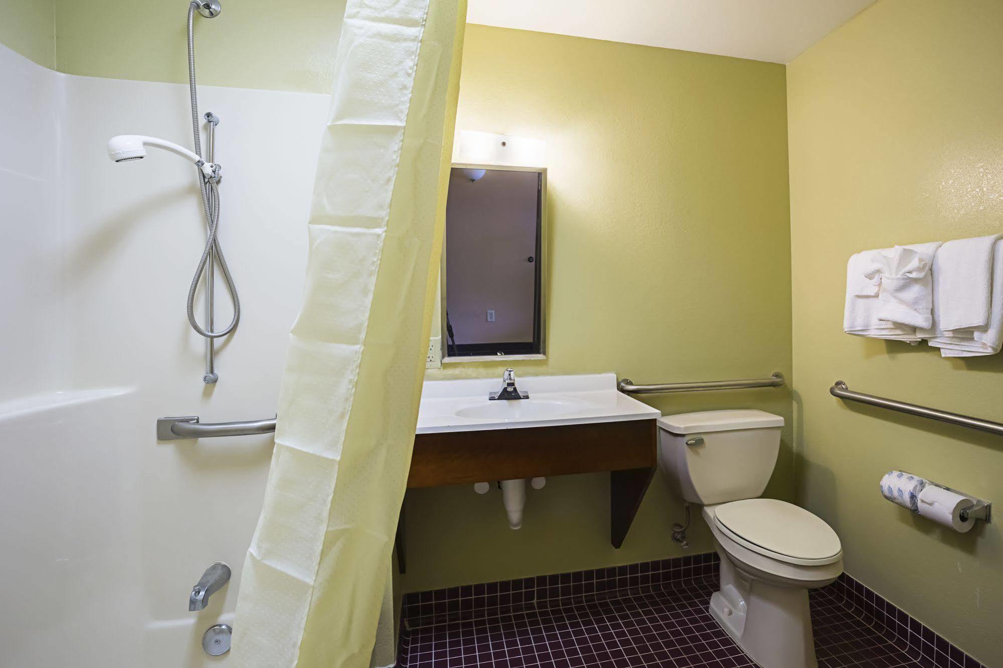 Econo Lodge Inn & Suites Ripley Buitenkant foto